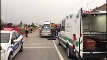 Afyonkarahisar'da İki Otomobil Çarpıştı: 2 Ölü, 5 Yaralı
