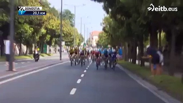 Cyclisme - Egan Bernal gravement blessé dans sa chute sur la la Clasica San Sebastian