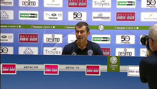Réaction de Rui Almeida et Jean-Marc Furlan après ESTAC Troyes - Stade Brestois 29