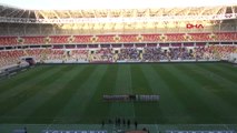Spor Yeni Malatyaspor'dan Mesut Özil'e Destek