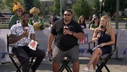 Who was the toughest pass rusher Willie Roaf ever faced?