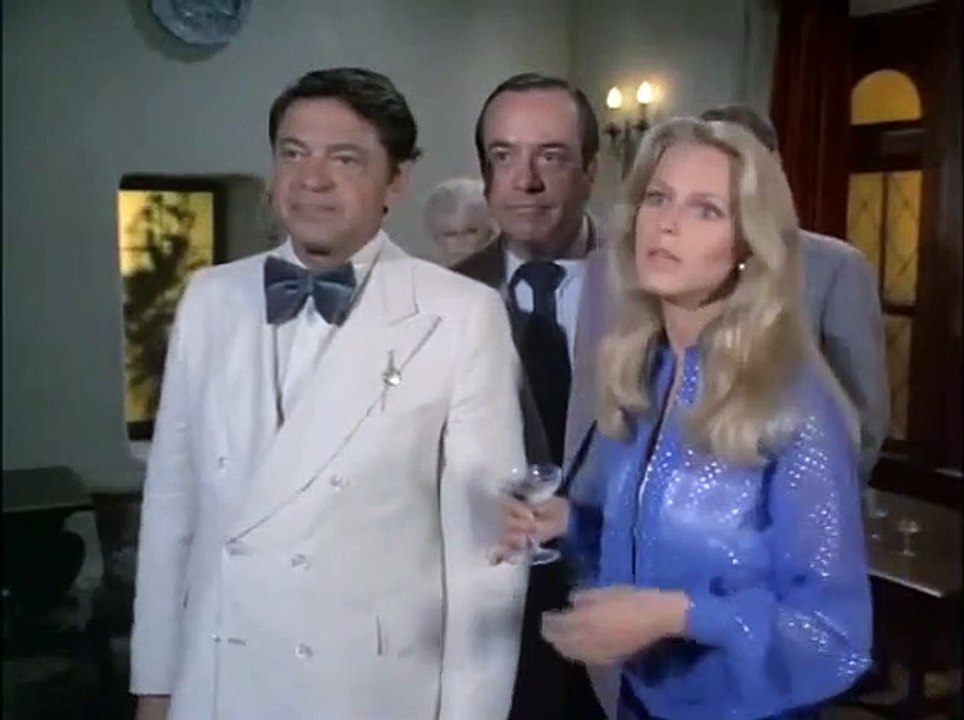 Charlie's Angels - S2 E07 - Unidentiied lying Angels
