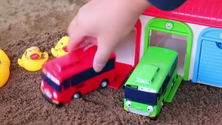 Wheels On The Bus Tayo The Little Bus Cars Toy Sand Play Toys Finges Family Song for Kids
