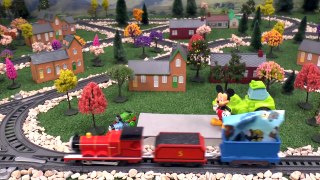 Thomas and Friends Big Play Doh Diggin Rigs and Peppa Pig Stories | Accidents and Surprise