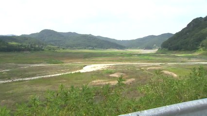 [영상] 바닥 드러낸 나주호...가뭄·폭염에 메말라 / YTN