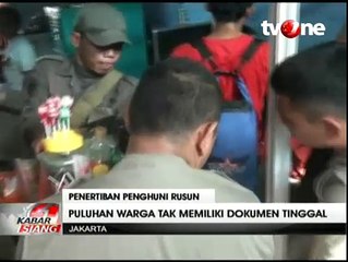 10 Penghuni Ilegal Rusun Muara Baru Diusir Paksa