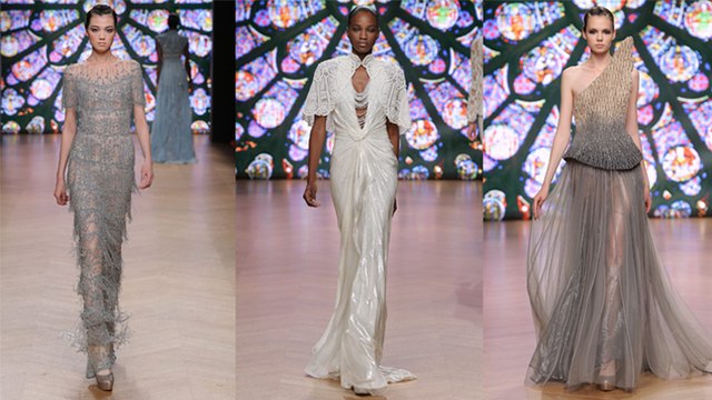 بريق الزجاج والأقمشة الشفافة في فساتين السهرة من طوني ورد