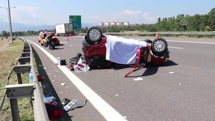 Otomobil ile Tır Çarpıştı: 1 Ölü, 4 Yaralı