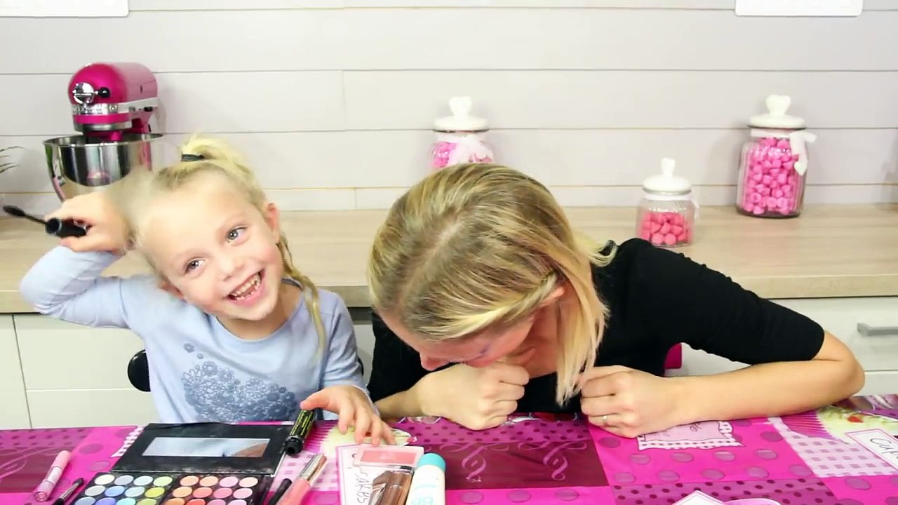 LOUANE ME MAQUILLE ET ... JE ME VENGE !   MAKE UP CHALLENGE FRANCAIS