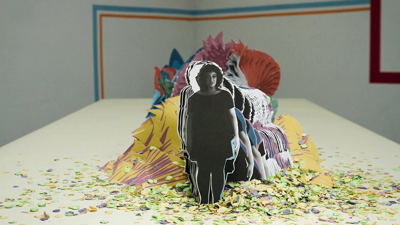 Superbe clip image par image de cette chanteuse !