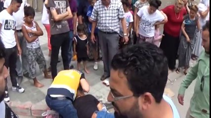 Motosikletler Kafa Kafaya Çarpıştı: 3 Yaralı