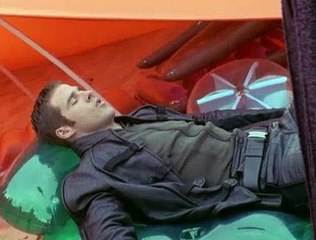 Farscape S03E13 - Scratch 'N' Sniff