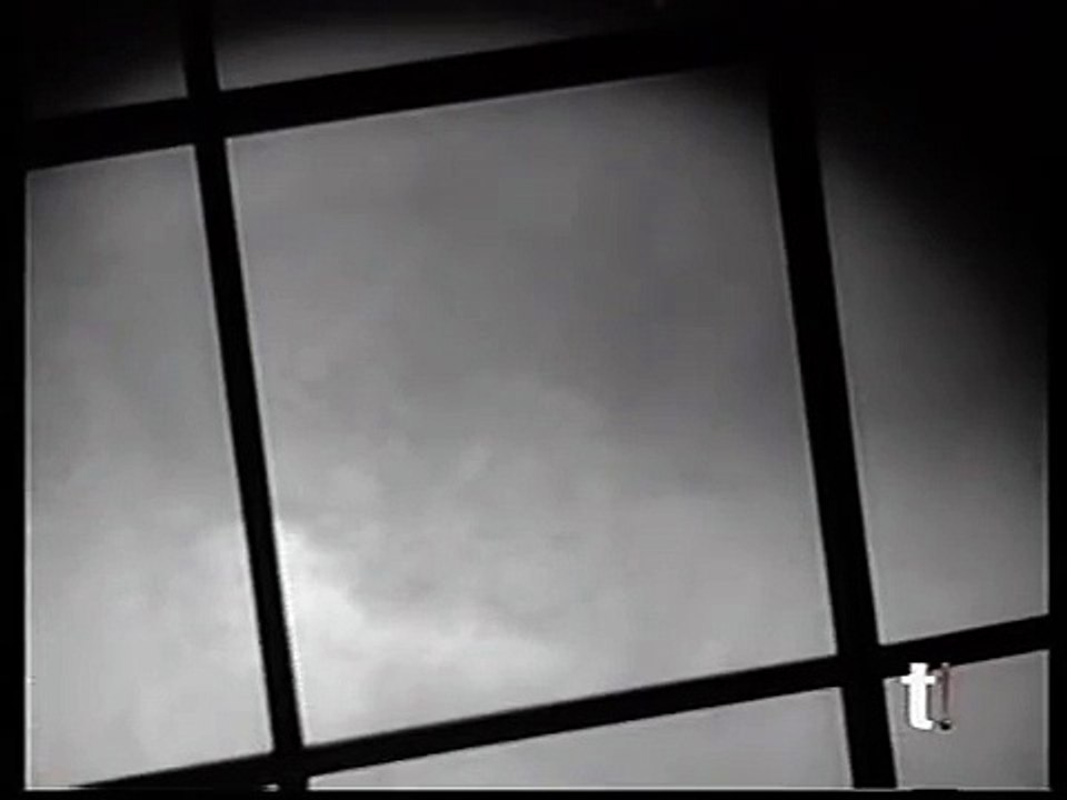 Nat King Cole sings When I Fall in Love