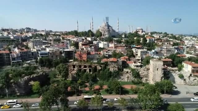 1610 Yaşındaki Boukoleon Sarayı Havadan Böyle Görüntülendi