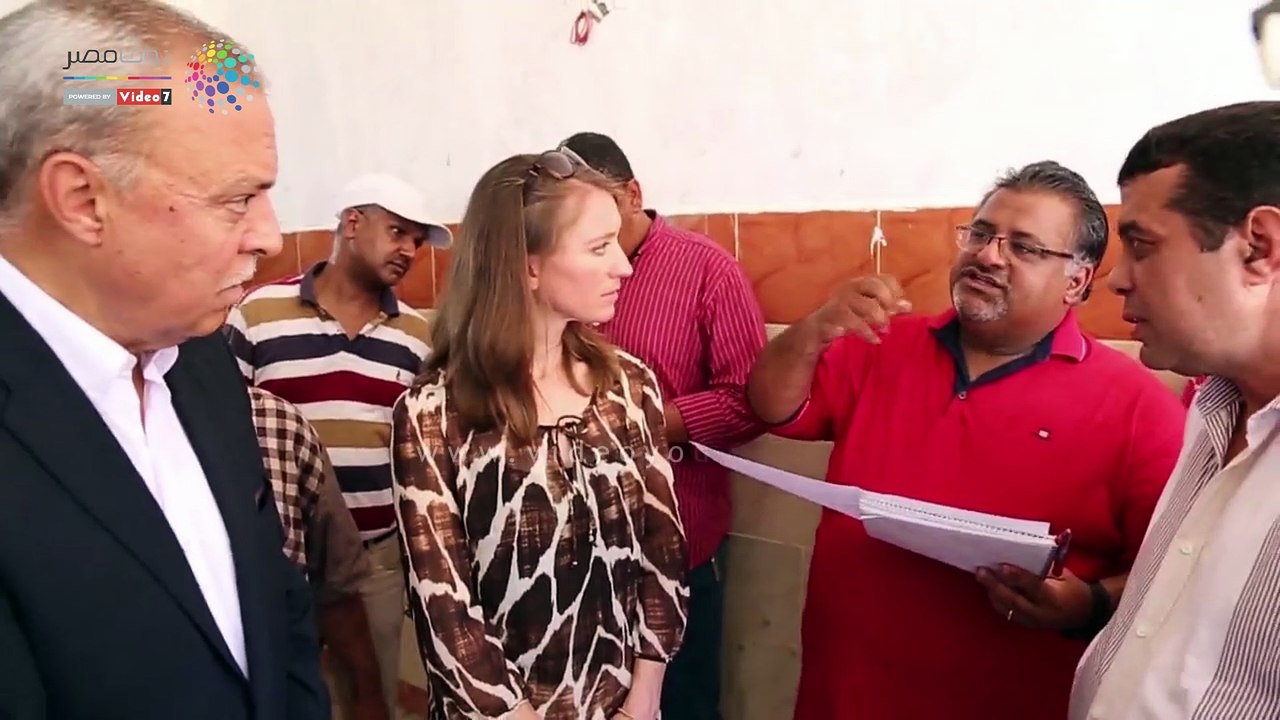 محافظ قنا وممثل الوكالة الأمريكية للتنمية الدولية يتفقدان مدرسة (STEM) للمتفوقين