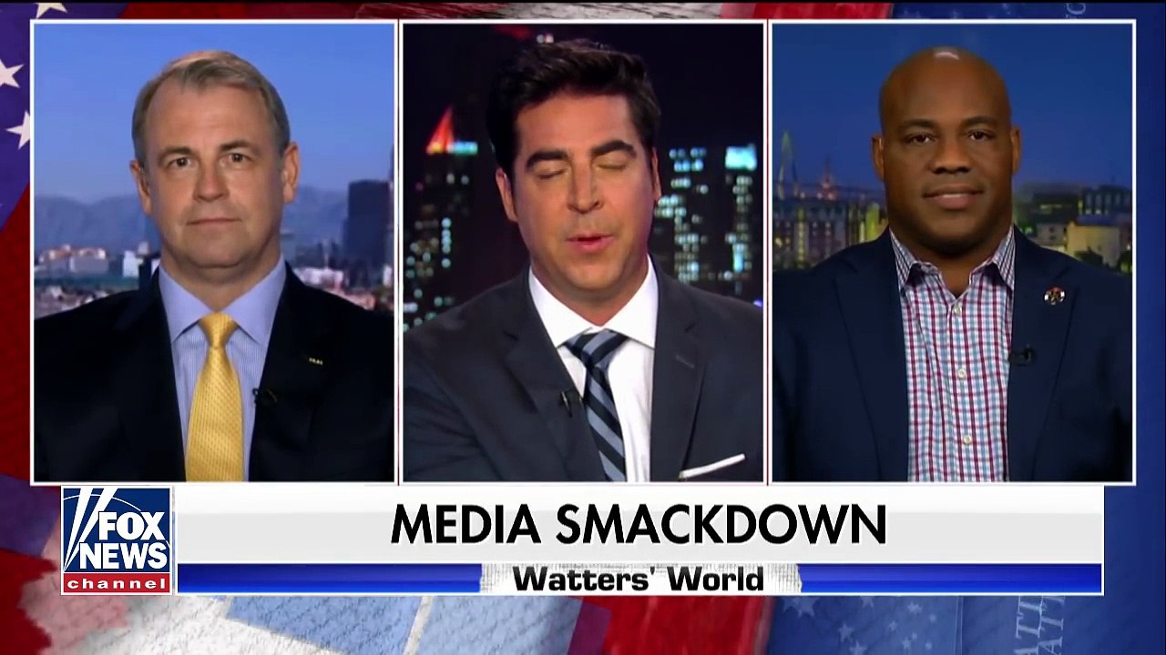 Trump Hits Back At Mainstream Media