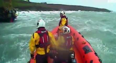 Saving Lives at Sea S02  E01 E 1 - Part 01