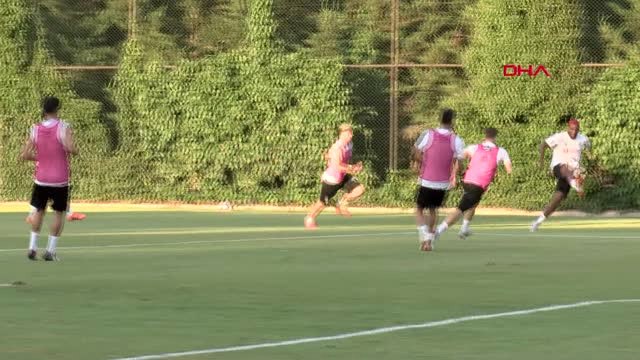 Spor Beşiktaş, Lask Linz Maçı Hazırlıklarına Devam Etti -1