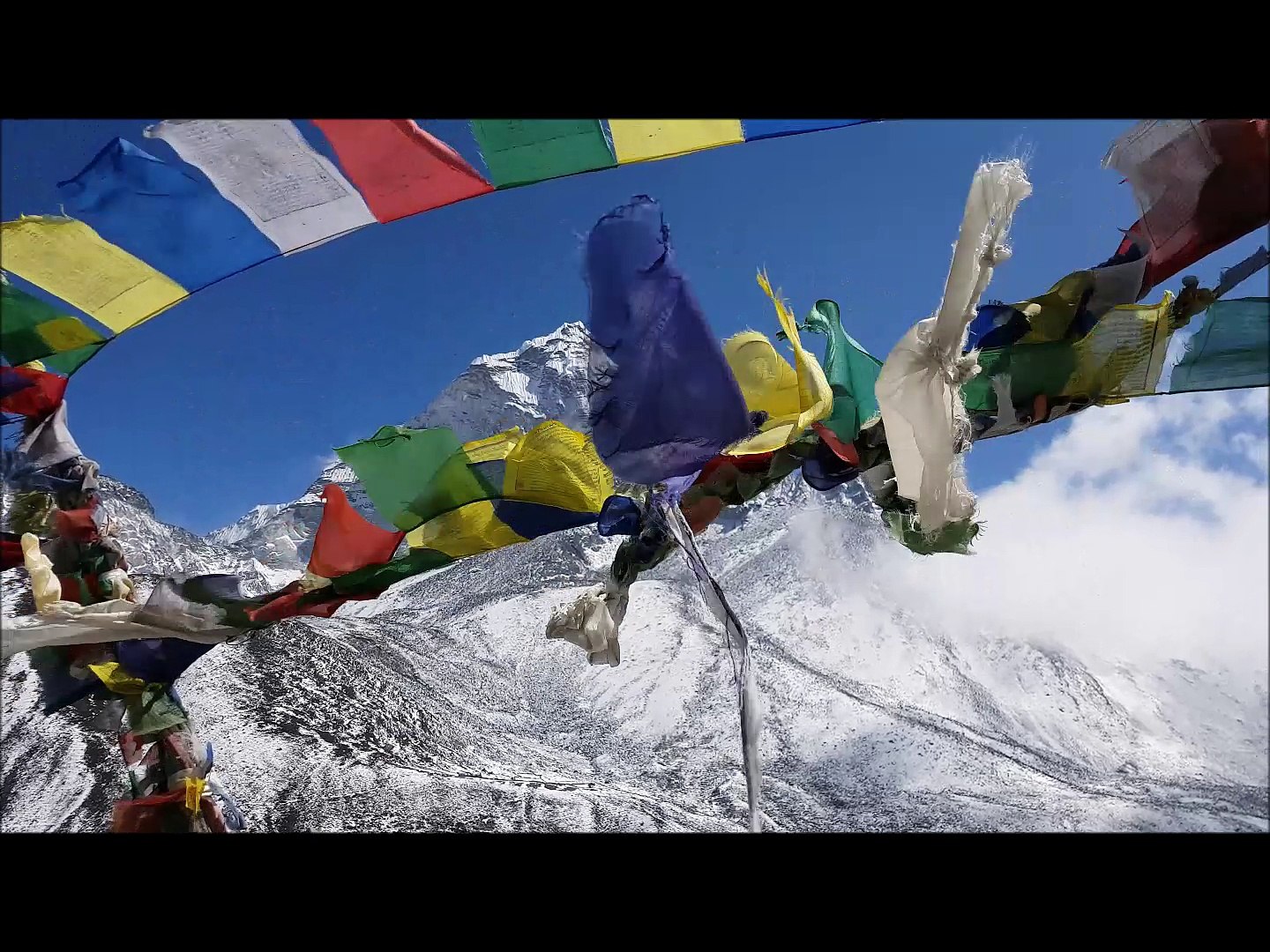 ⁣everest-base-camp-trekking