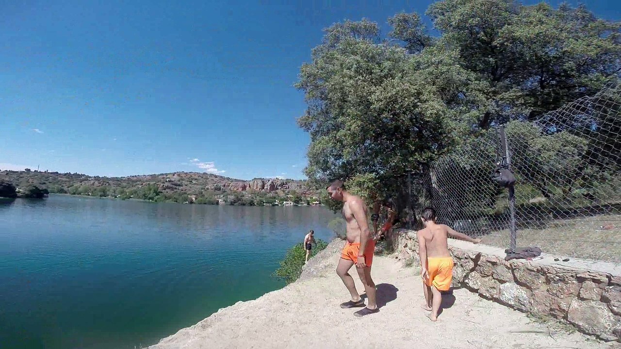 LOS WHAT HACIENDO MORTALES EN LAGUNAS DE RUIDERA