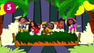 Moana transforms into Paw Patrol monkeys jumping on the bed | Maui fights Chase, Marshall,