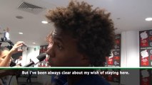 Willian hopes to remain at Chelsea
