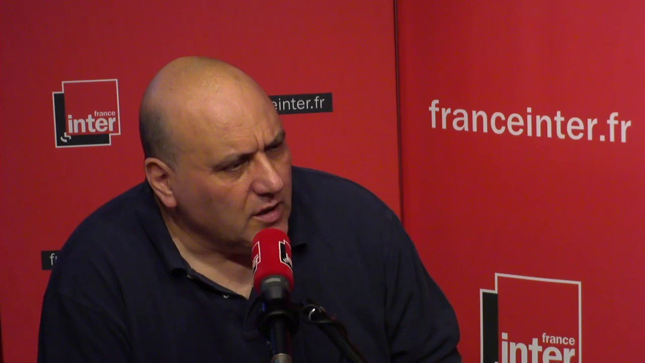 Julien Dray prêt à conduire une liste aux élections européennes : "l'expérience c'est plus utile à  63 ans qu'à 26 ans"