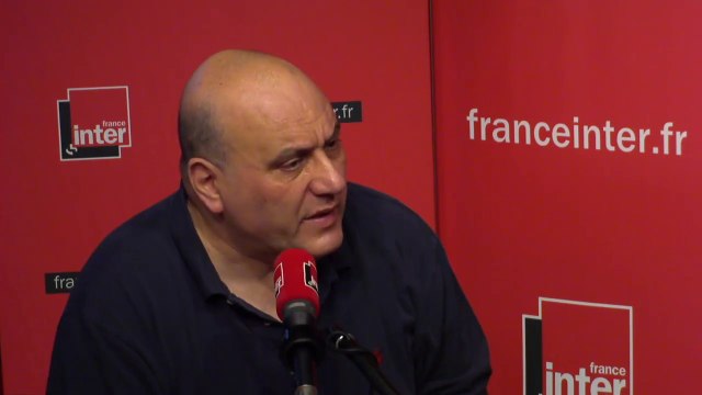 Julien Dray : Je suis un bon marxiste, je préfère un pas en avant que mille programmes