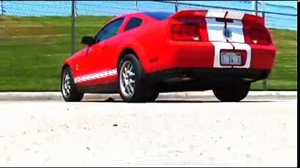 Ford Shelby GT500 vs Dodge Challenger SRT 8