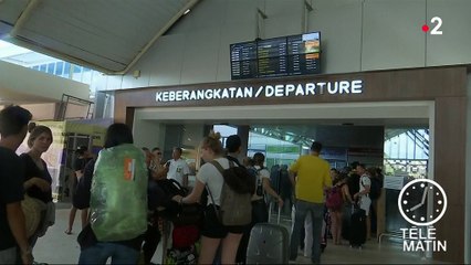 Séisme en Indonésie : les touristes en cours d'évacuation