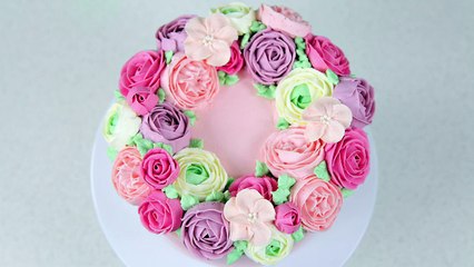 CAKE TREND ~ Buttercream Flower Wreath Tutorial CAKE STYLE