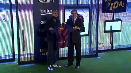 Arturo Vidal: "Estoy muy feliz de estar en el mejor club del mundo"
