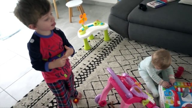 ON PREPARE SON ANNIVERSAIRE ! - VLOG FAMILLE ALLO MAMAN