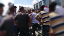 İstanbul Esenyurt'ta Çocuğunu Döven Kişiye Dayak