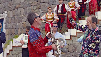 Ekrem & Erşan İkilisi - Bir Kız Gördüm