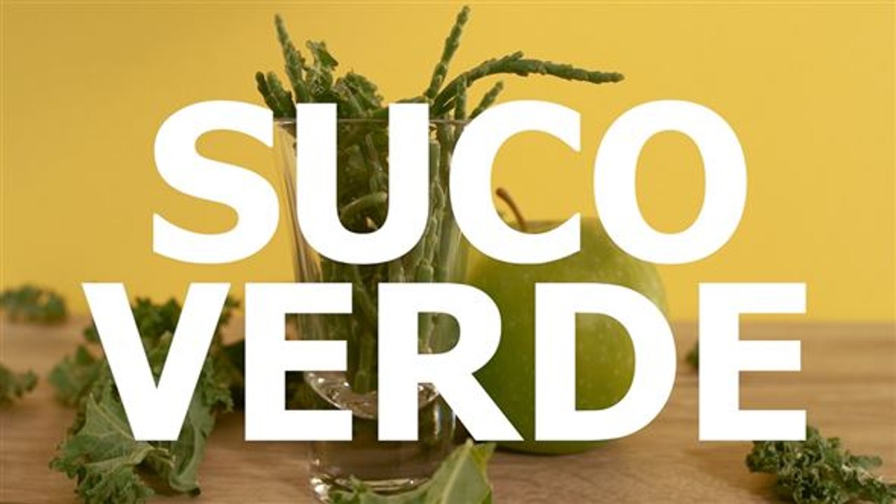 Suco verde com aspargos
