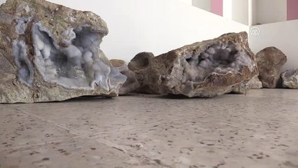 Aydıncıklı Kadınlar Ekmeklerini Taştan Çıkarıyor - Yozgat