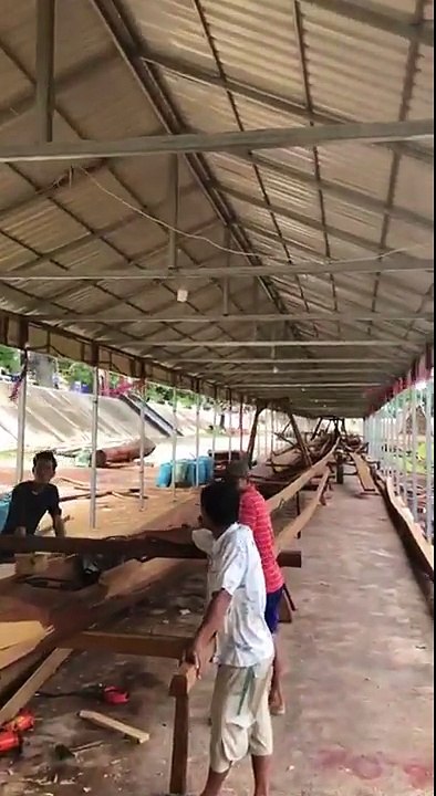 ទូក ង វែងជាងគេដើម្បីបំបែកឯតទគ្គកម្មពិភពលោកជិតបានសំរេចទាំងស្រុងហើយ, Nary fresh news today
