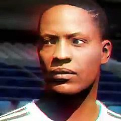 Alex Hunter vistiendo la nueva equipación del Real Madrid