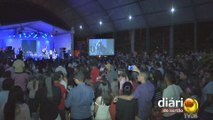Igreja Evangélica conduz Arca da Aliança pelas ruas e comemora 30 anos com show de cantora nacional