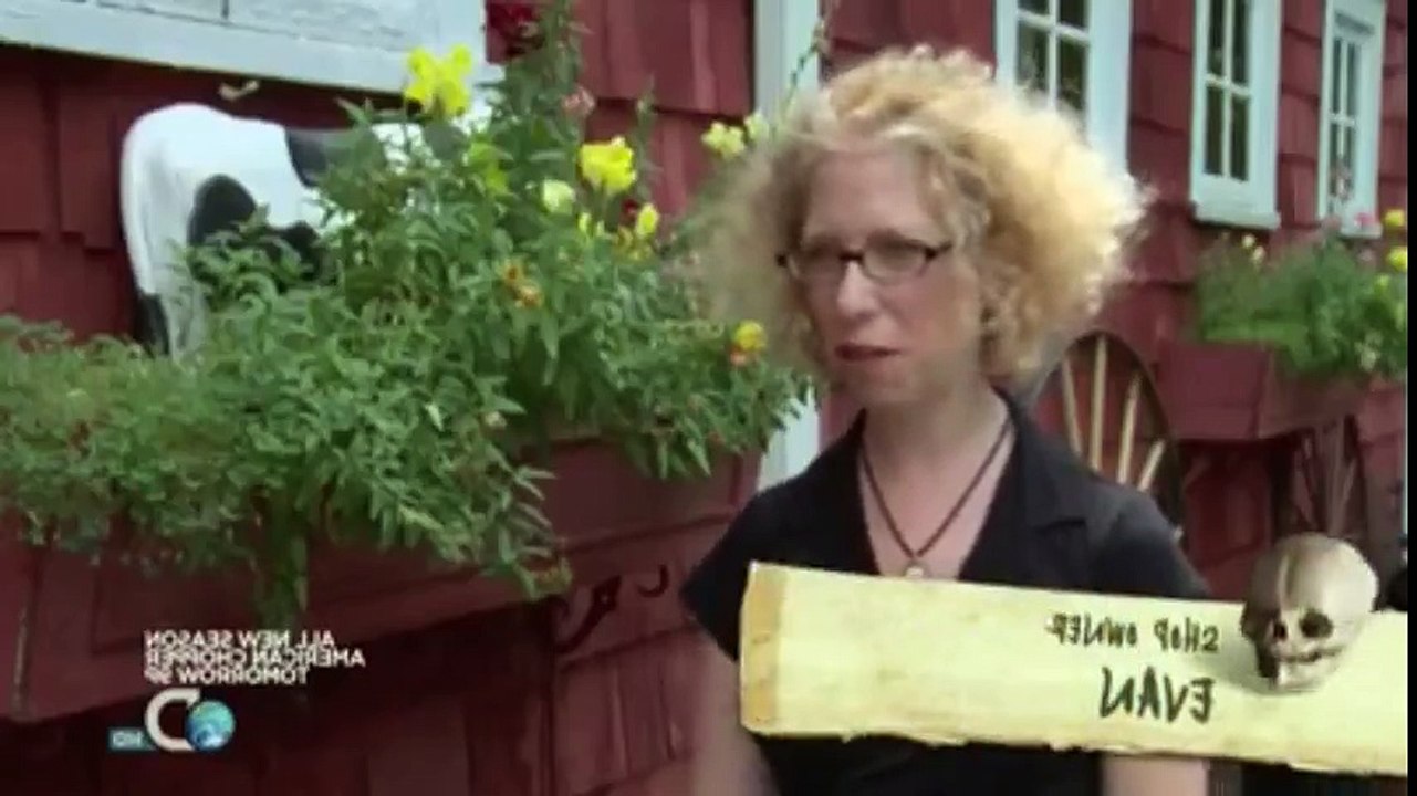 Oddities San Francisco S01  E01 Shock the Monkey