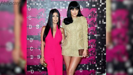 Kourtney Kardashian SPILLS DETAILS On Kylie Jenner’s HUGE 21’st Birthday Party!