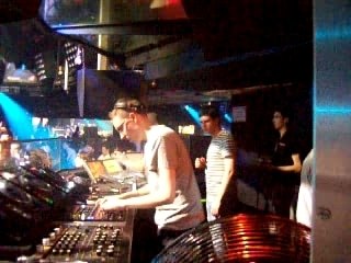 Above & Beyond Queen Paris 14-12-2007