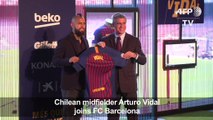 Football/Barcelona: Official presentation of Arturo Vidal