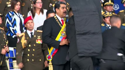 Punição a quem 'conspira contra a paz'