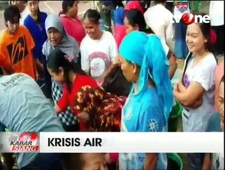 Polisi Distribusikan Air Bersih ke Sejumlah Daerah Kekeringan
