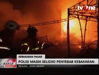 Télécharger la video: Ratusan Kios Pedagang Pasar Baru Cikarang Hangus Terbakar