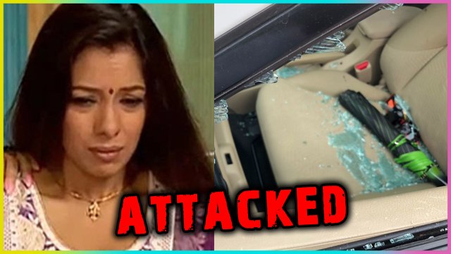 Rupali Ganguly ABUSED And ATTACKED On The Roads Of Mumbai | TellyMasala