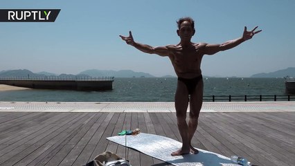 ياباني يمارس كمال الأجسام في سن 82