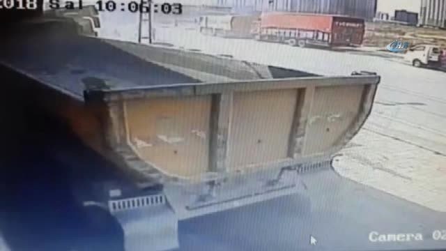 Başakşehir'de Hafriyat Kamyonu Dehşeti Kamerada